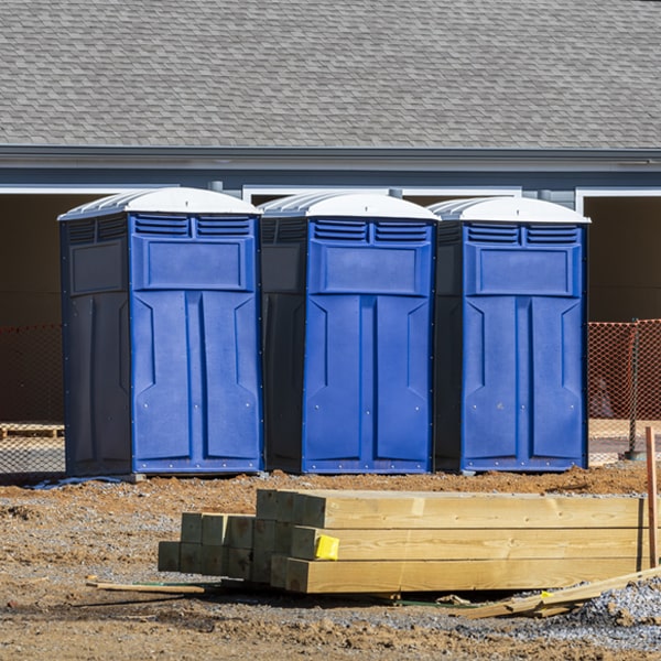 what is the maximum capacity for a single porta potty in Ravine